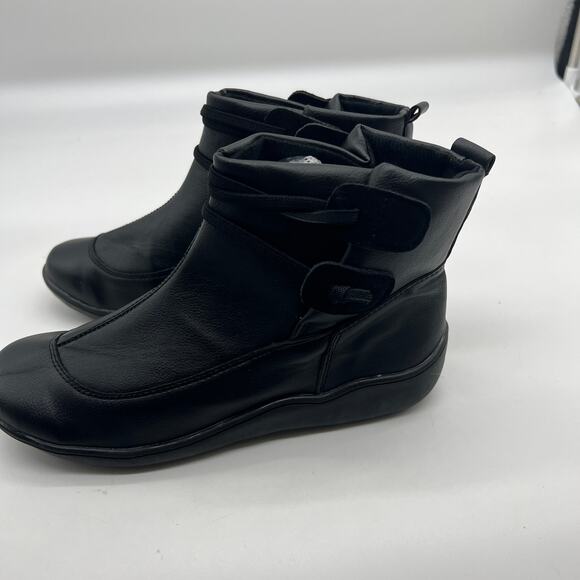 Ankle Boots Round Toe Casual Comfortable Lightweight Black Size 6.5US /37CN - Picture 7 of 10